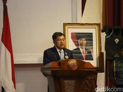 JK Ingatkan Peran Penting Universitas Kembangkan Teknologi