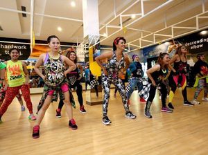 Foto: Zumba Jadi Rahasia Farah Quinn Tetap Sehat dan Cantik Foto: Zumba Jadi Rahasia Farah Quinn Tetap Sehat dan Cantik
