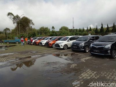 Touring Pembuktian Mobil Calya ke Dieng