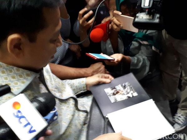 Pelepas Rindu Novanto: Gambar Love Papa dari Anak