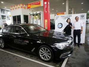 Menjelajah 5 Kota dengan BMW Seri 5