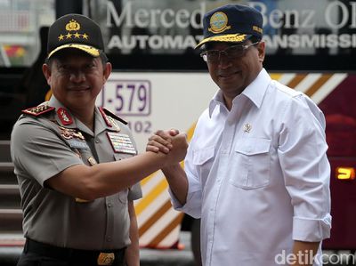 Kapolri dan Menhub Resmikan Penerapan Ganjil Genap di Tol Bekasi
