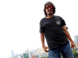 Bucek Depp Anggap Film Kerja Kolektif, Bukan Keberhasilan Satu Aktor