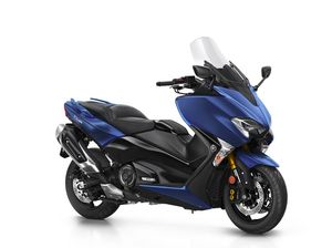 Yamaha Siapkan 210 Unit TMAX DX, Mau?