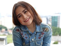 Soal Sampah di Laut Bali, Prilly Latuconsina: Malu Sama Turis