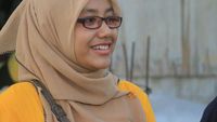 Foto: Tanpa Gaji, Maulidar Sudah 7 Tahun Mengajar Anak Pemulung Aceh