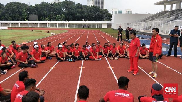 Cabang olahraga atletik kembali berlatih di Stadion Madya setelah terusir dua tahun.
