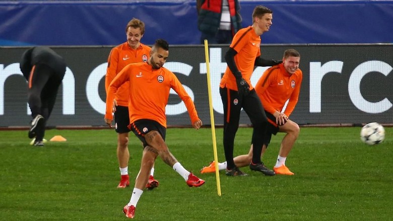 Shakhtar Tak Akan Parkir Bus di Kandang Roma Shakhtar Tak Akan Parkir Bus di Kandang Roma