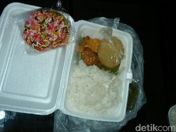 Warga Tuban Keracunan Nasi Kotak, Polisi Ambil Sampel Makanan