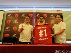 Ada Sayap Mengepak di Juku Eja