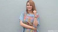 DJ Butterfly, Si Cantik yang Suka Banget sama Petai