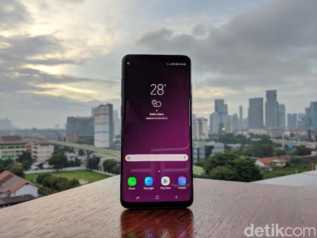 Amankah Samsung Galaxy S9 dan S9+ Masuk ke Air Laut? Amankah Samsung Galaxy S9 dan S9+ Masuk ke Air Laut?