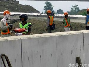 Jalan Tol Pemalang-Semarang Dikebut untuk Jalur Mudik Jalan Tol Pemalang-Semarang Dikebut untuk Jalur Mudik