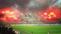Seperti inilah gambaran di dalam stadion saat pertandingan berlangsung. Foto: Instagram @stadionenerga
