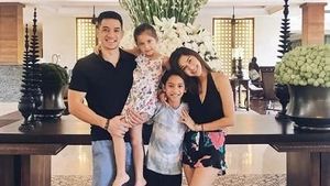 7 Cara Bunda Seleb Menangkis Serangan Mom Shaming