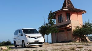 Nissan Evalia di Ujung Tanduk