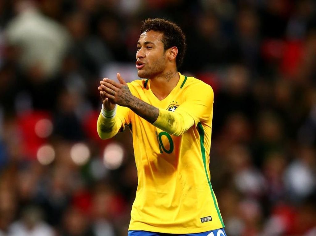 Dituding Lecehkan Stephen Hawking, Neymar Dihujat Dituding Lecehkan Stephen Hawking, Neymar Dihujat