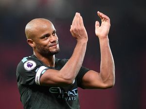 Kompany Indikasikan Tak Ingin Tinggalkan Manchester City