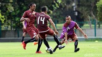 Pelatih Song Lam Nghe An Nguyen Duc Thang sebelumnya menyatakan tidak membawa serta empat pemain intinya saat bertandang ke Stadion Utama Gelora Bung Karno (GBK), Rabu (14/3/2018) malam WIB, dalam matchday keempat Piala AFC.