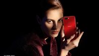 Penampakan Keren Oppo R15 Saat Digenggam
