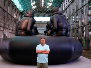 Potret Ai Weiwei dan 7 Karya Seni Fenomenalnya Potret Ai Weiwei dan 7 Karya Seni Fenomenalnya