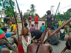 5 Bulan Perang Suku di Papua Tak Kunjung Selesai, 9 Orang Tewas