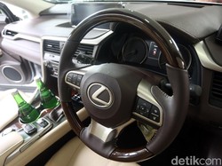 Tak Mau Setengah-setengah, Lexus Ingin Mobil 100% Buatan RI