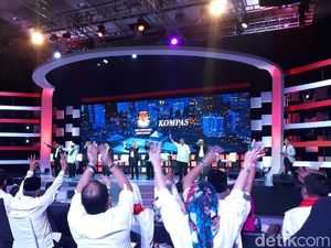 Potret Keseruan Debat Perdana Pilgub Jabar