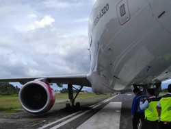 Roda Pesawat Amblas ke Pasir, Penumpang Batik Dipastikan Aman