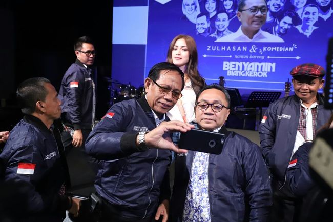 Nonton 'Benyamin Biang Kerok', Ketua MPR Apresiasi Film Indonesia Nonton 'Benyamin Biang Kerok', Ketua MPR Apresiasi Film Indonesia