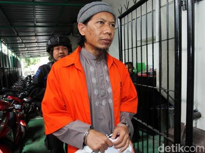 Aman Abdurrahman Jalani Sidang Lanjutan Kasus Bom Thamrin
