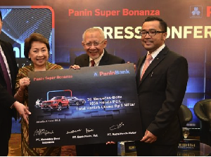 PaninBank Bagi-bagi Uang Tunai Rp 8 Miliar hingga Mercedes-Benz PaninBank Bagi-bagi Uang Tunai Rp 8 Miliar hingga Mercedes-Benz