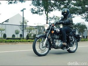 Royal Enfield Bullet 500, Motor Klasik yang Laki Banget, Bro! Royal Enfield Bullet 500, Motor Klasik yang Laki Banget, Bro!