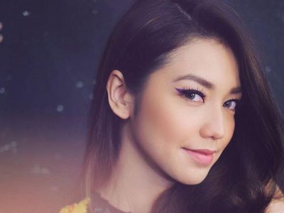 Ultah ke-28, Inilah Gaya Velove Vexia yang Selalu Cantik Elegan