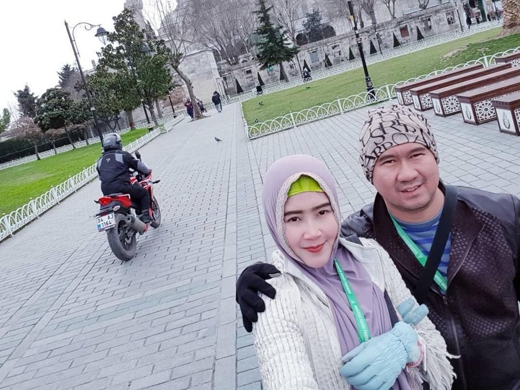 Liburan ke Turki, Ini Destinasi Pilihan Bu Dendy yang Viral Nyawer Liburan ke Turki, Ini Destinasi Pilihan Bu Dendy yang Viral Nyawer