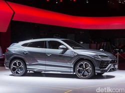 Banyak Wanita Kesengsem SUV Pertama Lamborghini