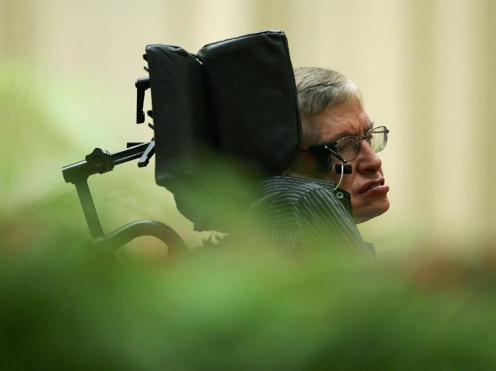 Mengenal ALS, Penyakit yang Diidap Stephen Hawking Lebih dari 50 Tahun