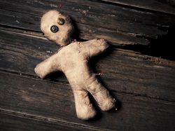 Bedah RUU KUHP, Deklarasikan Diri Dukun Santet Kena 3 Tahun Bui