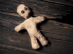 Bedah RUU KUHP, Deklarasikan Diri Dukun Santet Kena 3 Tahun Bui