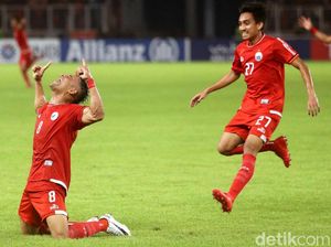 Foto: Macan Kemayoran Terkam Song Lam Nghe An Foto: Macan Kemayoran Terkam Song Lam Nghe An