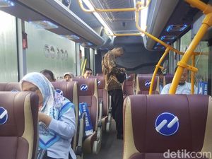 Tarif Royaltrans Batal Naik, Transjakarta Kencangkan Ikat Pinggang