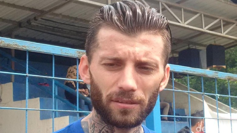 Hadapi Persija, Bek Persib Ini Tegaskan Pentingnya Siapkan Mental Hadapi Persija, Bek Persib Ini Tegaskan Pentingnya Siapkan Mental