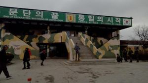 Foto: Mau Lihat Perbatasan Korea Utara?