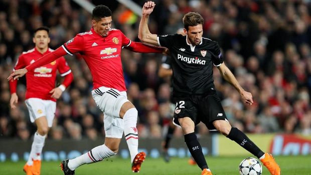 Sevilla bermain menyerang meski tampil di markas Manchester United.