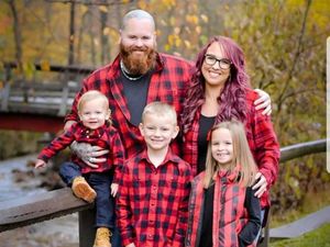 Ini Risikonya Kalau Sembarangan Menindik Telinga Bayi