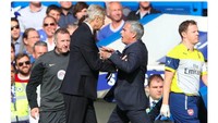 Jose Mourinho ke Arsene Wenge: Saya minta Alexis Sanchez, bukan Alicia Keys! (Foto: istimewa)