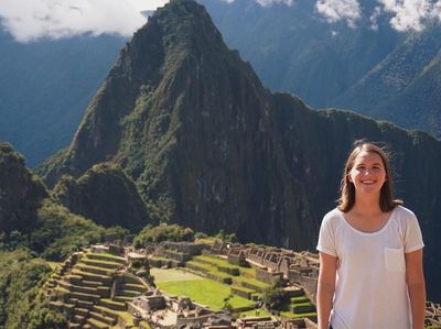 Foto: Gadis yang Keliling 100 Negara dalam 9 Bulan