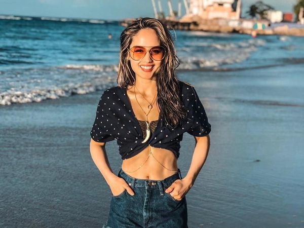 10 Artis Indonesia dengan Perut Rata yang Bikin Kamu Jadi Ingin Olahraga