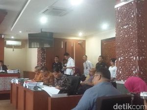 2 Parpol Minta DKPP Berhentikan Anggota KPU-Bawaslu 2 Parpol Minta DKPP Berhentikan Anggota KPU-Bawaslu