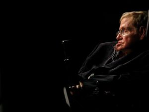 Ramalan Horor Stephen Hawking: Bumi Jadi Kering Seperti Venus Ramalan Horor Stephen Hawking: Bumi Jadi Kering Seperti Venus